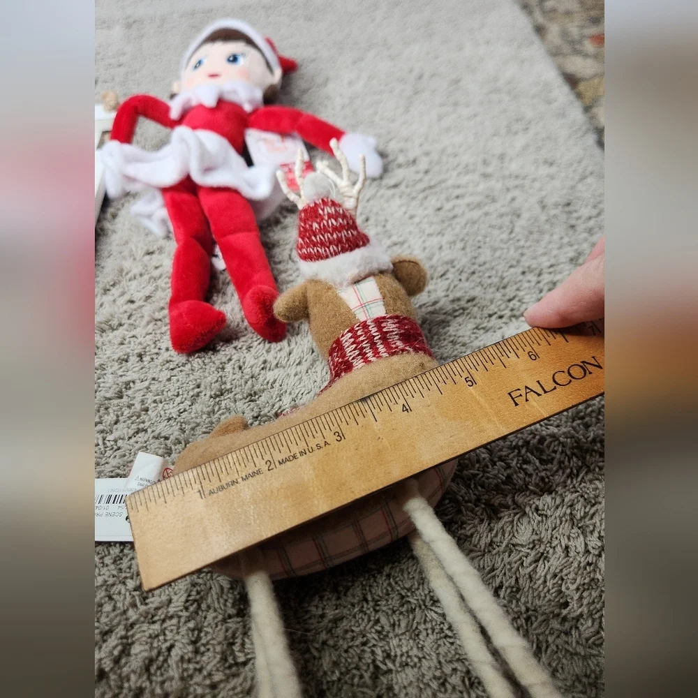 Set Of 6 Pieces Of Christmas Decorations
